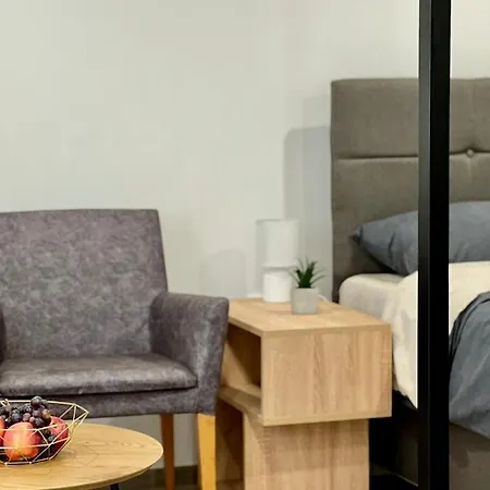 Stone House アパート ベオグラード