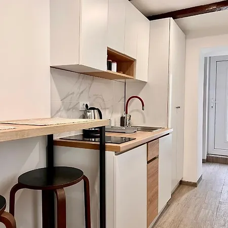 Stone House Apartment Belgrade