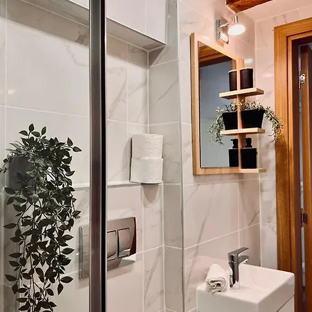 Stone House Апартаменты Белград