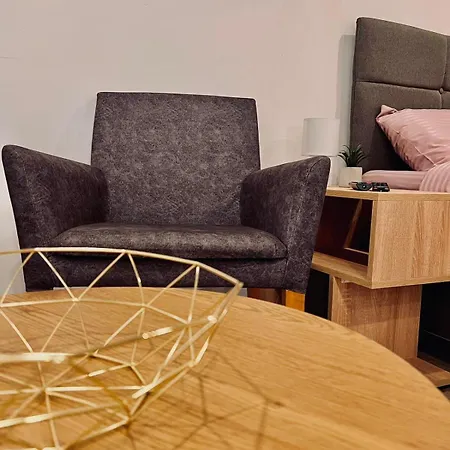 Stone House * ベオグラード